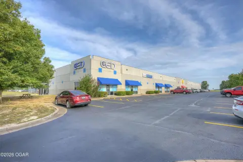 Leased Flex Space Building