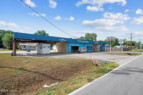 5-Bay Car Wash with Auto Bay
