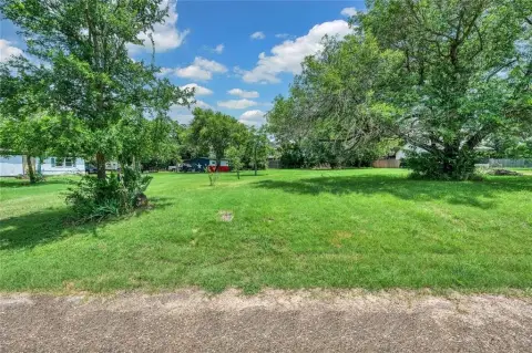 Residential Land in McGregor, TX