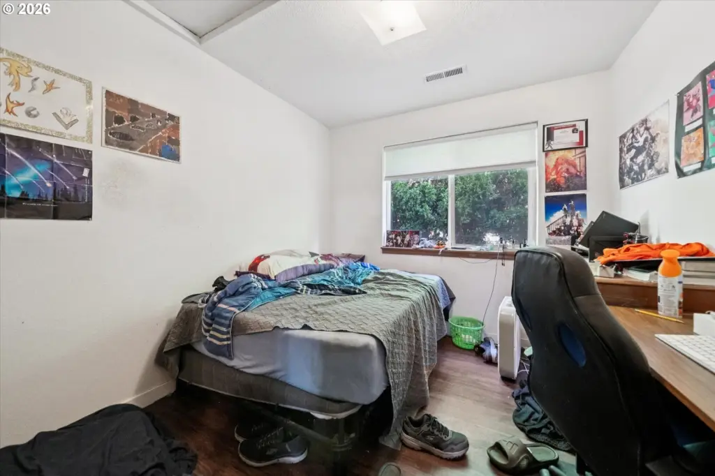 Picture 38