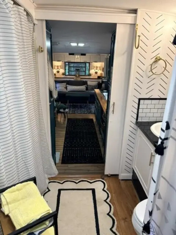 Picture 17