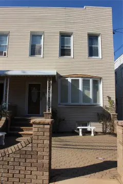 Two-Family Home in Throgs Neck