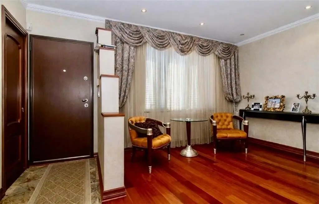 Picture 5
