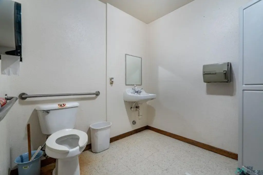 Picture 25