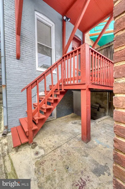 Picture 16