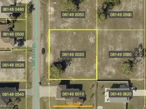 Oversized Vacant Lot in Cape Coral