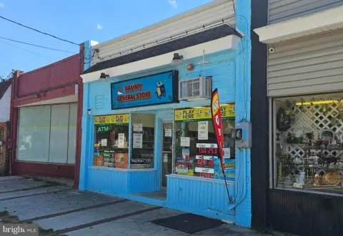 Picture of Grocery and convenience stores at W Front St 320, Florence, NJ