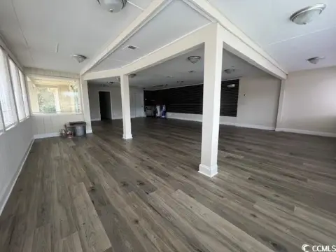 Retail Space on Highway 501