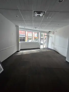 Prime Retail Space on Roosevelt Avenue