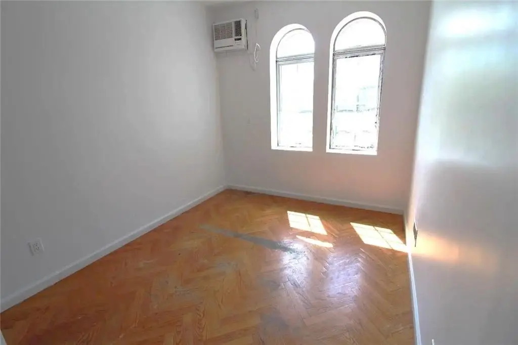Picture 7