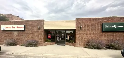 Downtown Riverton Commercial Building