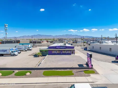 Commercial Land with Shop Buildings