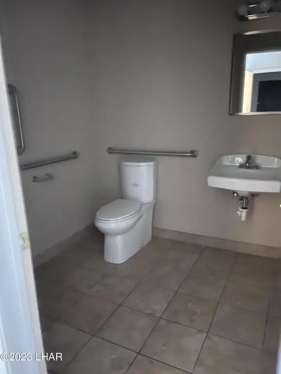 Picture 3