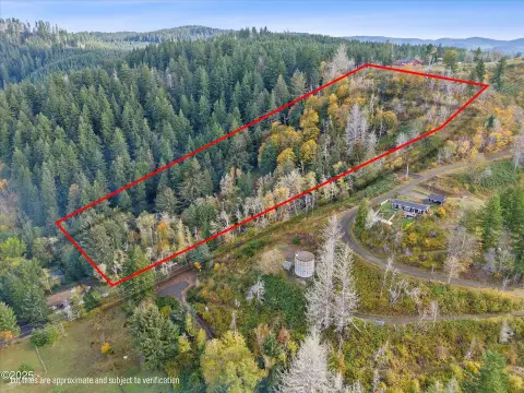 Acreage Land Near Oregon Coast