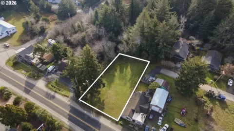 Bandon Development Opportunity: Cleared Lot