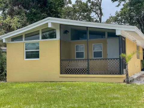 Updated Duplex in Sarasota, FL