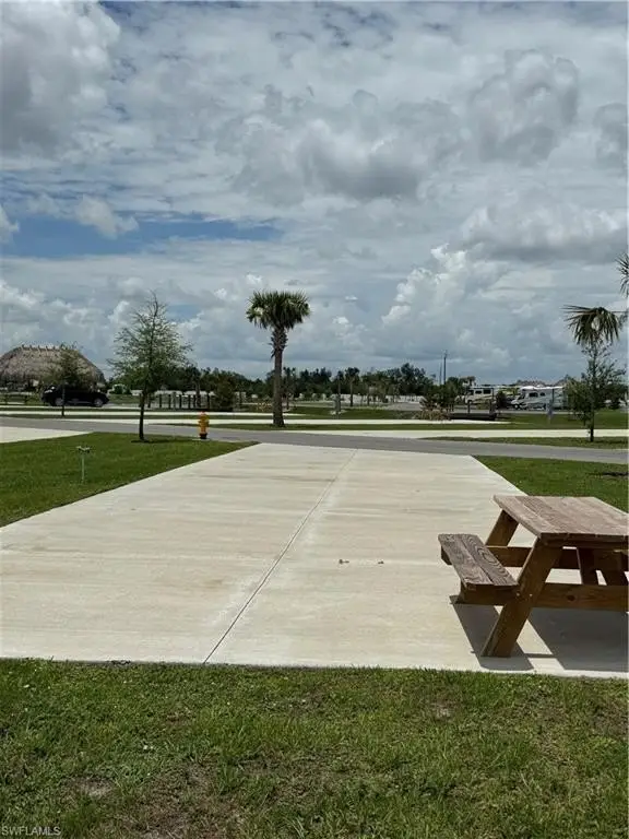 Picture 12