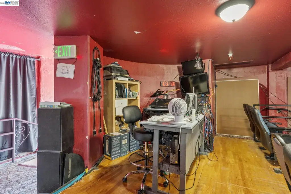 Picture 23
