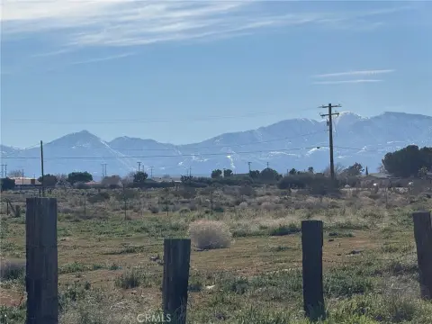 Victorville Land Near Freeway