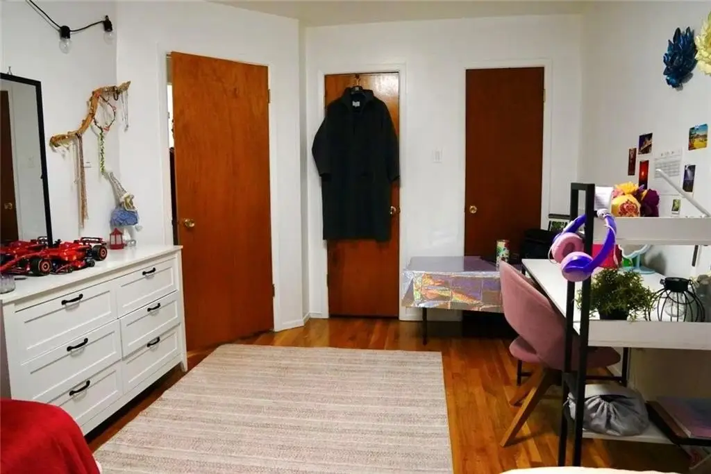 Picture 12