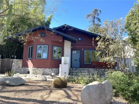 Craftsman Duplex in Madison Heights