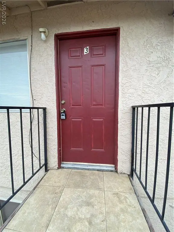 Picture 3