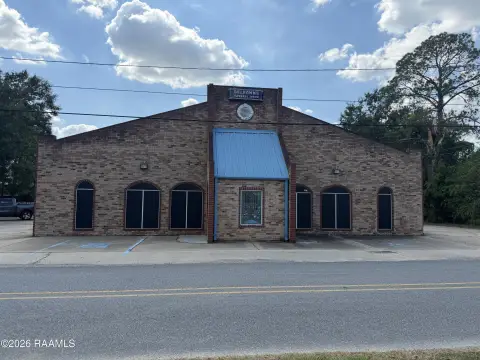 Specialty Facility with Parking