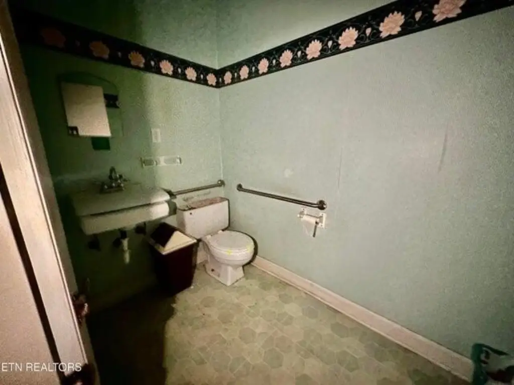 Picture 24