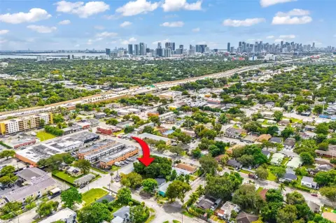 Residential Lot in Miami, FL