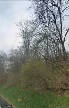 Spacious Land in Wantage Township