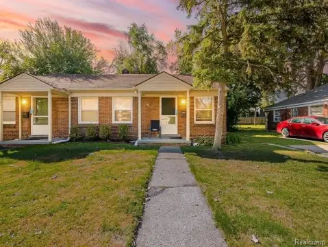 Updated Ranch Duplex