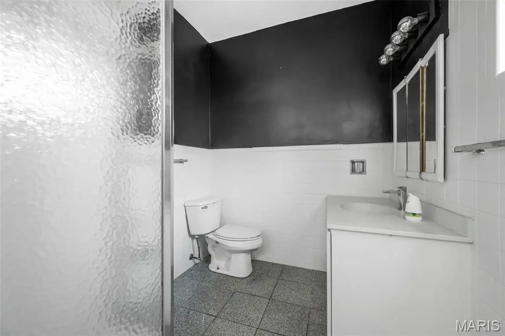 Picture 46