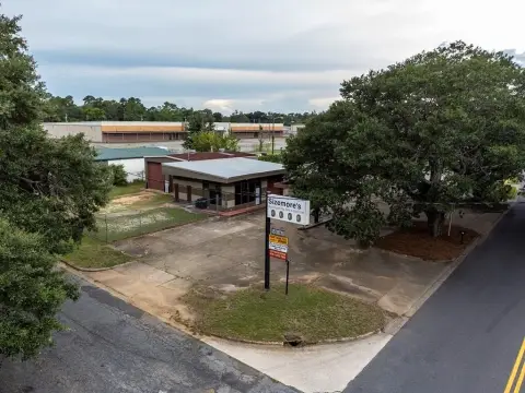 Albany Tire Shop For Sale