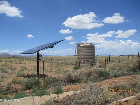 80 Acres with Solar Well