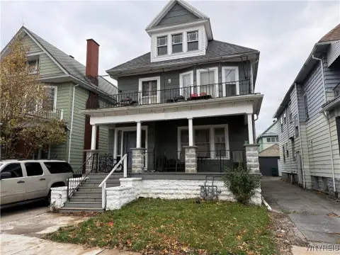 Well-Kept Hamlin Park Duplex