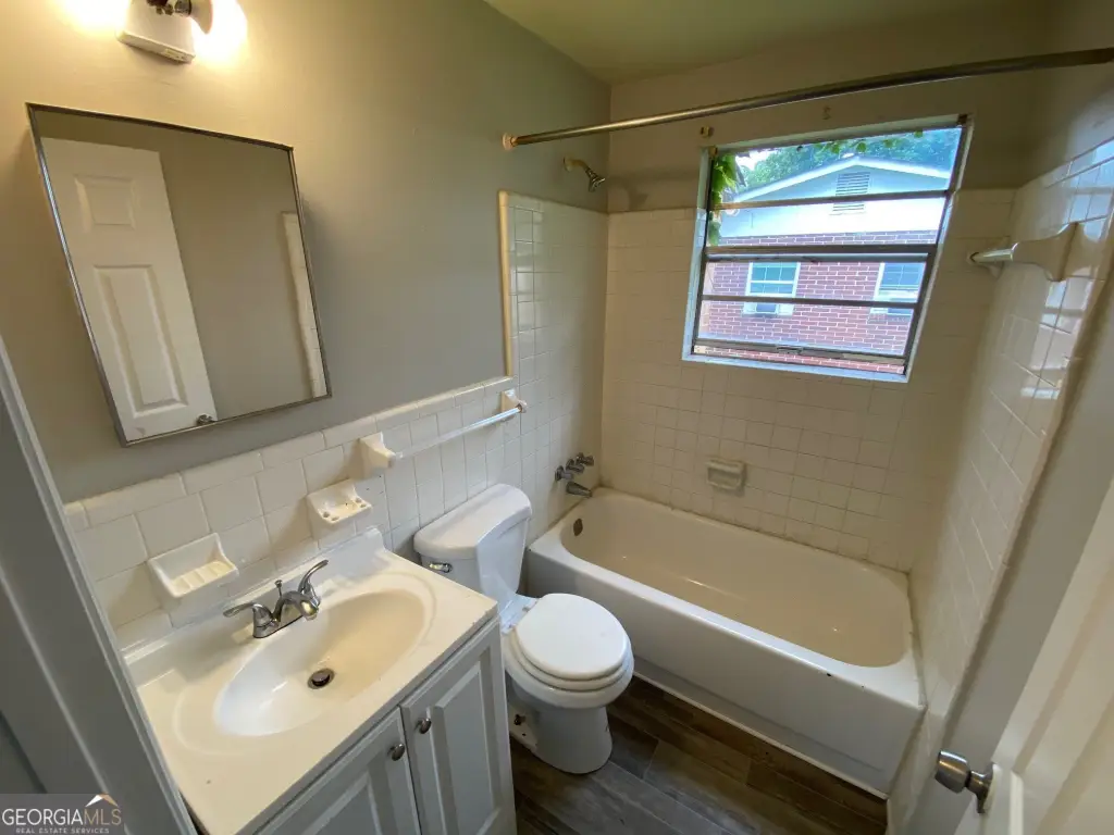 Picture 8