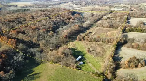 Turn-Key Hunting Property in Missouri
