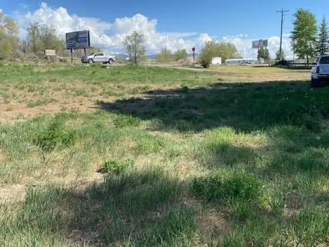 American Falls Land Near Interstate