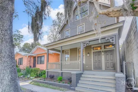 Renovated Duplex in Live Oak