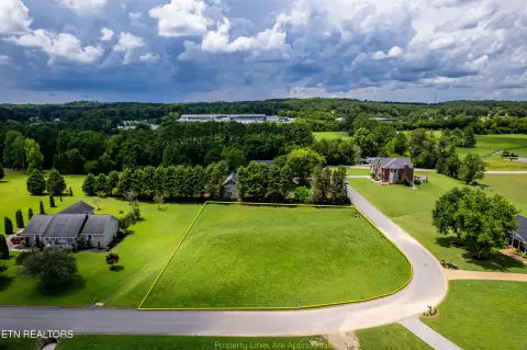 Residential Land in Oak Hill