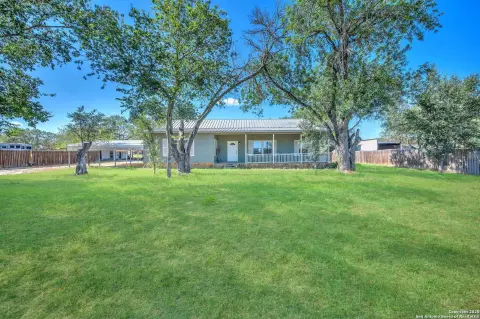 Multifamily Investment Property in La Vernia