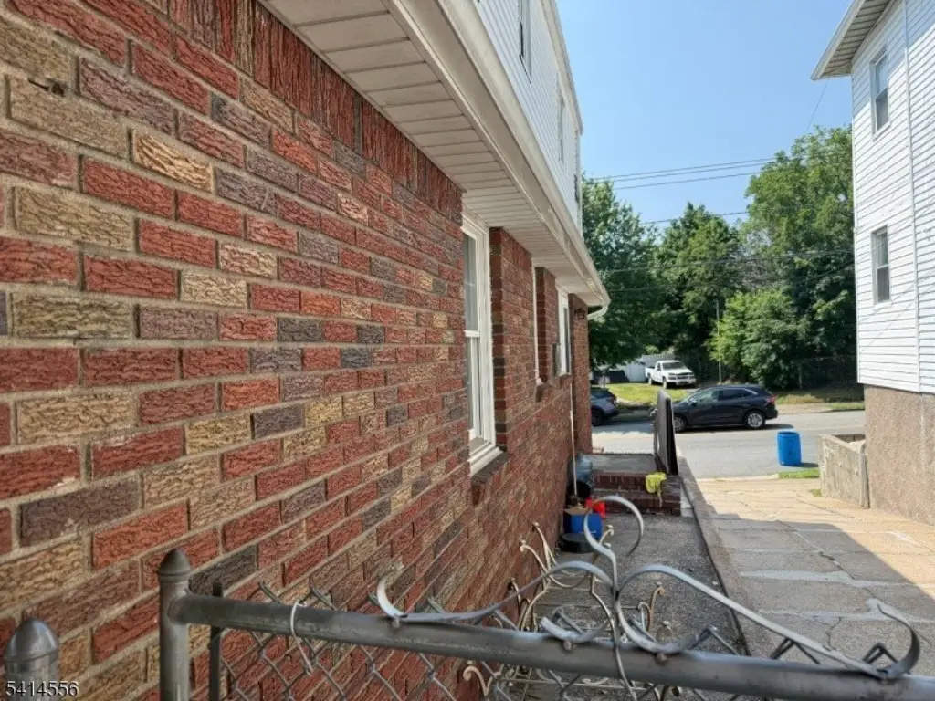 Picture 18