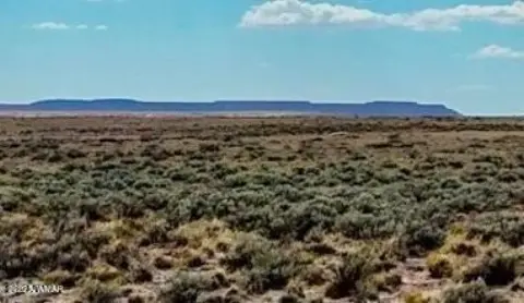 Off-Grid Land Near Petrified Forest