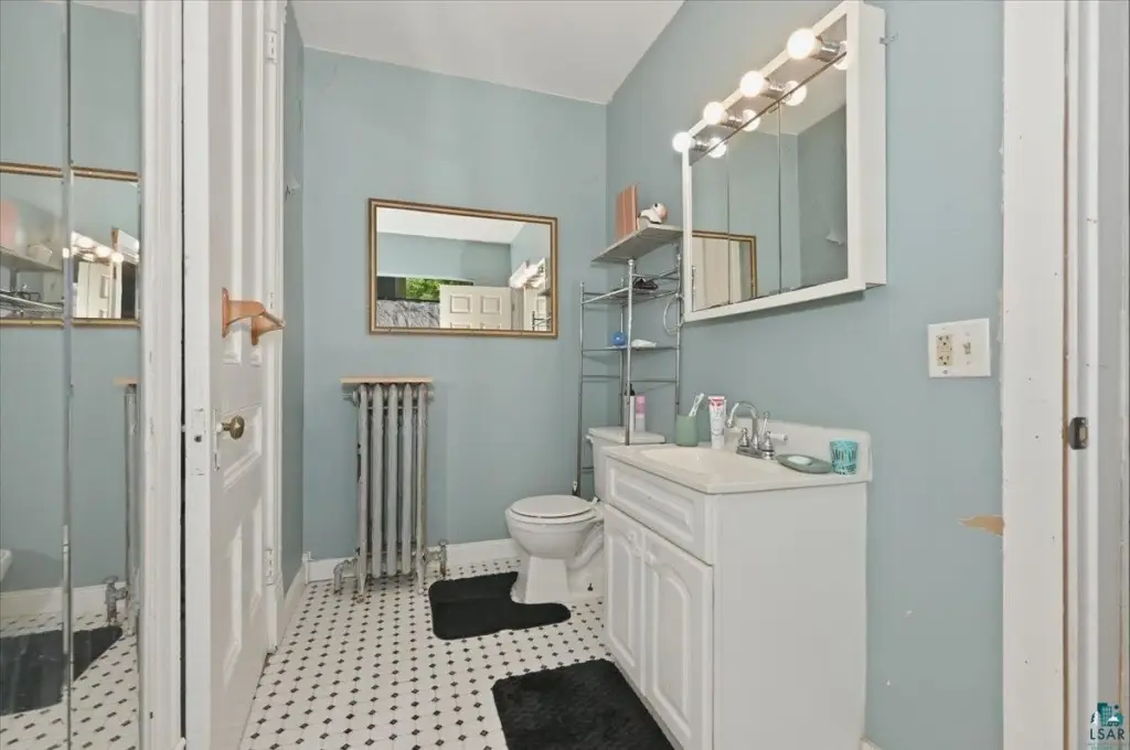 Picture 9