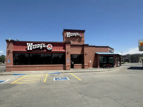 Drive-Through Restaurant with Dining Room