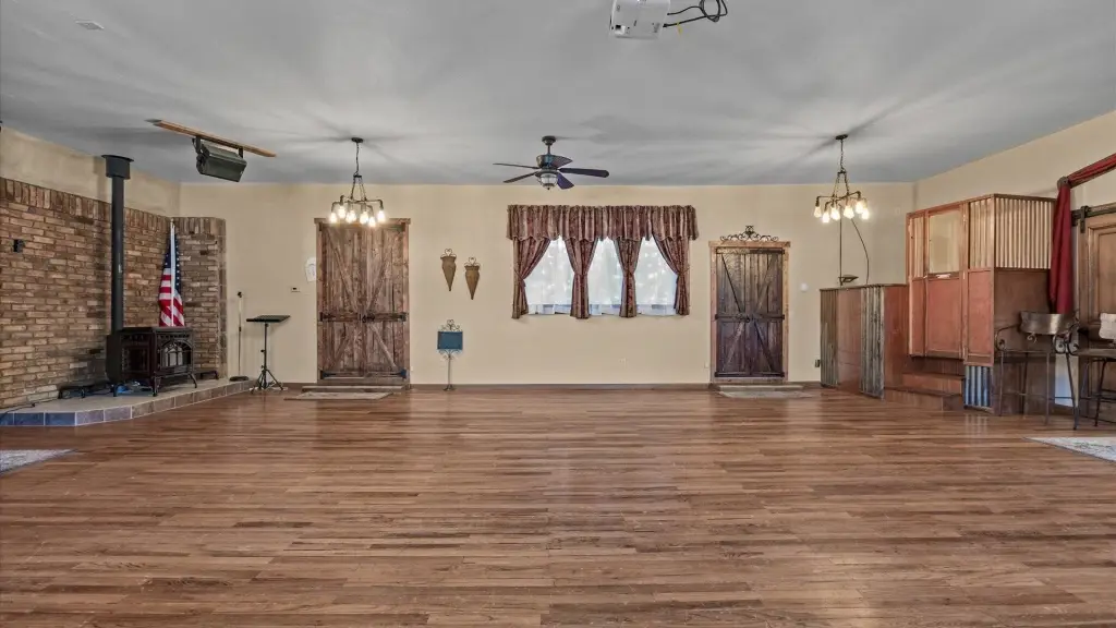 Picture 12