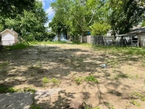 Residential Land Near Kenner Airport