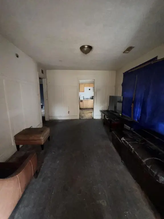 Picture 10