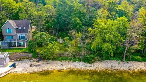 Bayfront Land in Green Bay