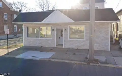 Mixed-Use Property in Bound Brook